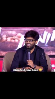 @nagavamsi19 Anna Never Disappoints Us 😂

.
.
.
.
.
.
.
.
.
.
.
.
.

‘ది రాజా సాబ్’ సినిమాలోని ఒక పాట విడుదల కార్యక్రమం సందర్భంగా హైదరాబాద్ లోని లులూ మాల్‌లో జరిగిన ఒక బహిరంగ కార్యక్రమం గందరగోళంగా మారింది. ఫోటోలు, వీడియోలు తీయడానికి అభిమానులు ముందుకు దూసుకురావడంతో నటి నిధి అగర్వాల్ను భారీ జనసమూహం చుట్టుముట్టింది. ఆమె ఆ గుంపు నుండి బయటపడటానికి ప్రయత్నిస్తున్నప్పుడు పరిస్థితి త్వరగా అదుపు తప్పింది.
తరువాత వచ్చిన నివేదికల ప్రకారం, ఆ గుంపును నియంత్రించడానికి ఆ కార్యక్రమానికి సరైన అనుమతి గానీ, భద్రతా ఏర్పాట్లు గానీ లేవని తెలిసింది.
వైరల్ అయిన ఈ సంఘటన ఇప్పుడు సెలబ్రిటీల ప్రచార కార్యక్రమాలలో భద్రతపై చర్చలకు దారితీస్తోంది.

#nagavamsi #telugumemes #explore #trendingreels #viral