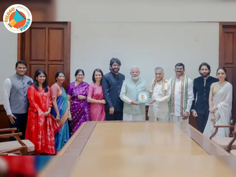 Naga Chaitanya, Sobhita, Amala and Nagarjuna Present Book on ANR to PM Modi