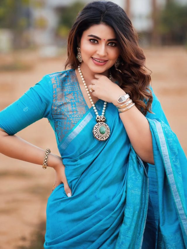 @snehalayaasilks @vijiknr @ithihaasaa @teamcreators #snehalayaasarees #rawsilksaree #sneha #sareelove #snehasarees😍🤩😍🤩 #lovefrsaree (1)